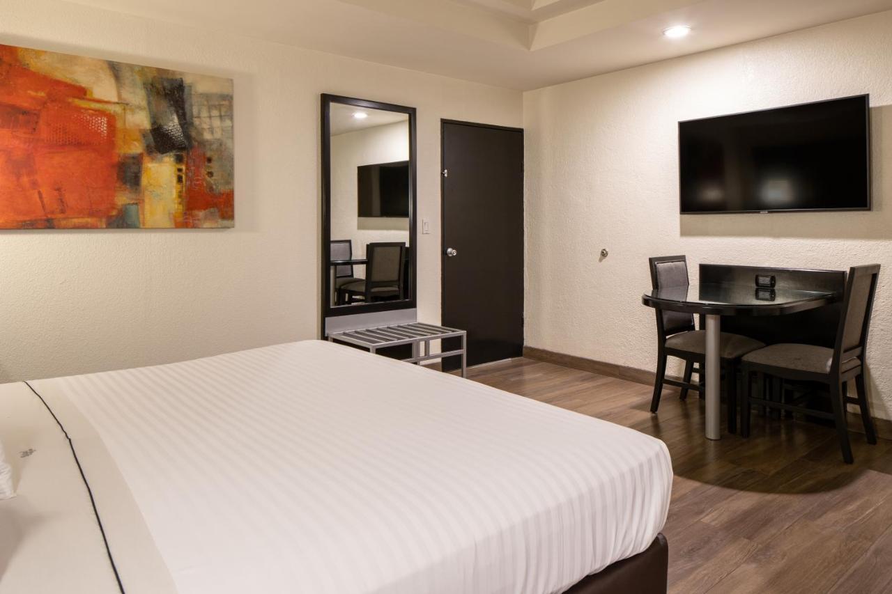 Hotel Astor Τιχουάνα Εξωτερικό φωτογραφία